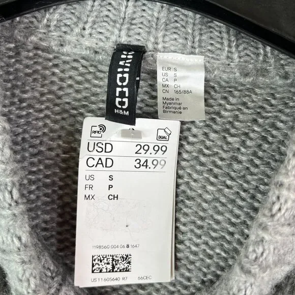 Paris Graphic Cropped Long Sleeve Sweater Women’s Grey Size Small #594 - Picture 8 of 12